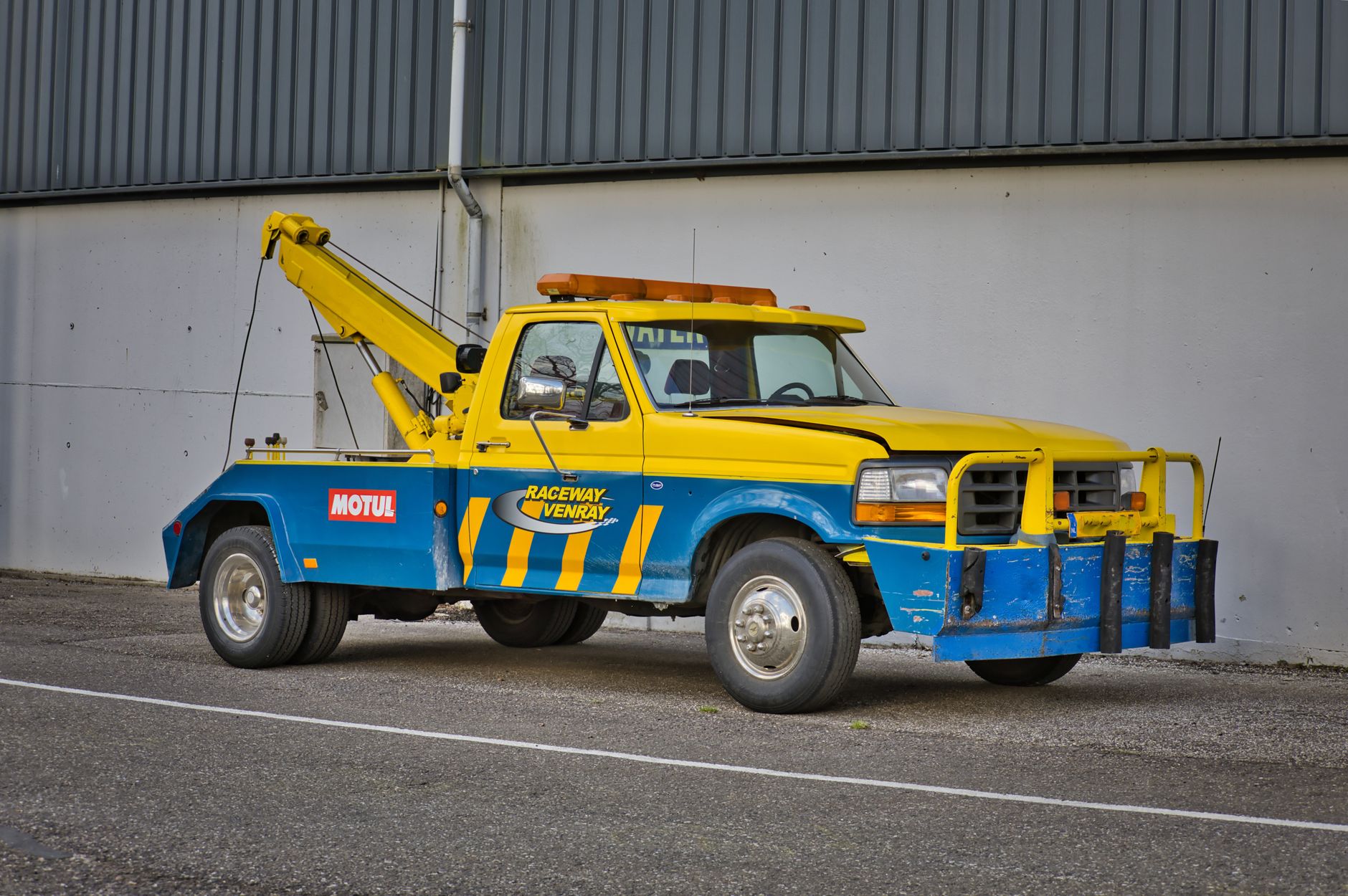 Remorquage voiture équipe à Castres